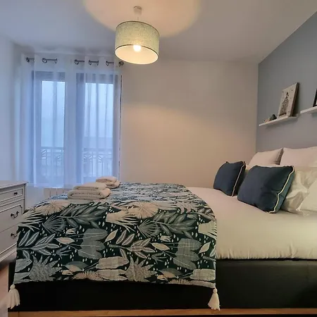 Le Magnolia Terrace & Private Parking Sleeps 6 *