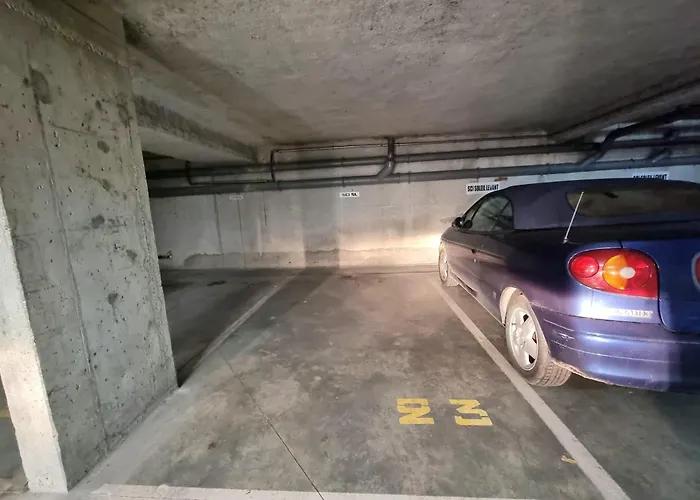 Le Magnolia Terrace & Private Parking Sleeps 6 Nyaraló