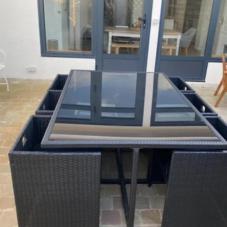 Le Magnolia Terrace & Private Parking Sleeps 6 أونفلور