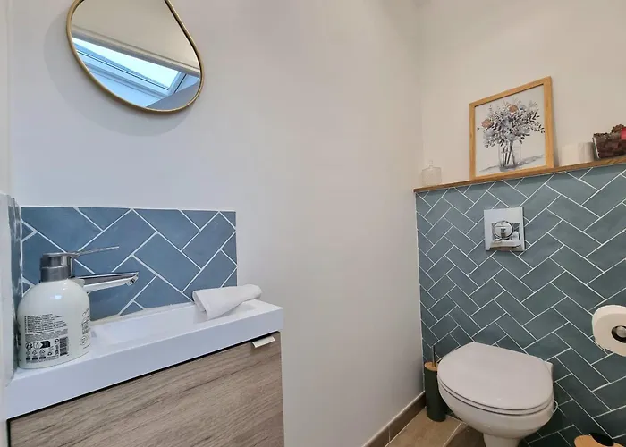 Дом отдыха Le Magnolia Terrace & Private Parking Sleeps 6 *